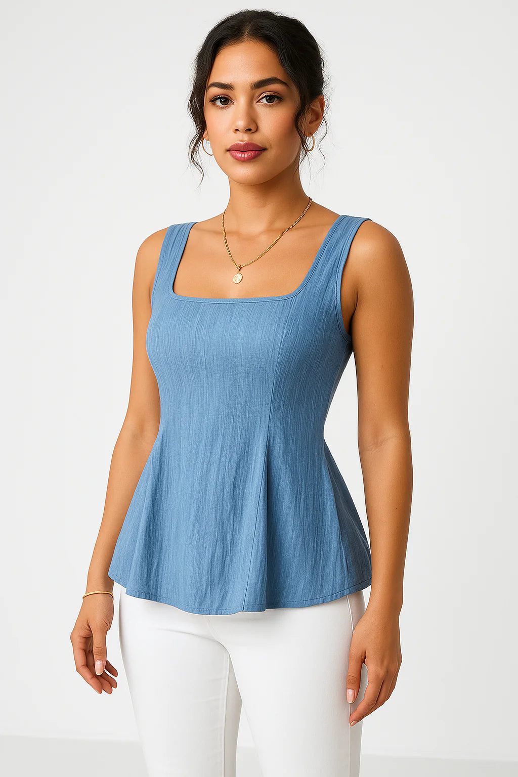 Sleeveless Top for Women with Square Neck and Fitted Waist